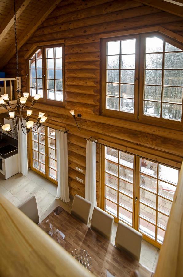 Luxus-Ferienhaus Blockhaus Chalet Nr 2 Toplage Am Feldberg Mit Sauna, Outdoor-Hottub, Kamin Auf 1300M Uem Luaran gambar
